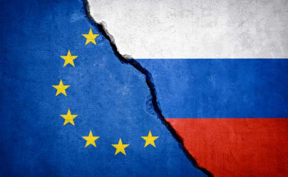 sankcie proti rusku sa predlzuju o dalsich sest mesiacov rozhodla rada europskej unie