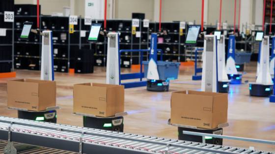 spolocnost fm logistic nasadila roboty pre logisticke sluzby v oblasti e commerce ikea v polsku