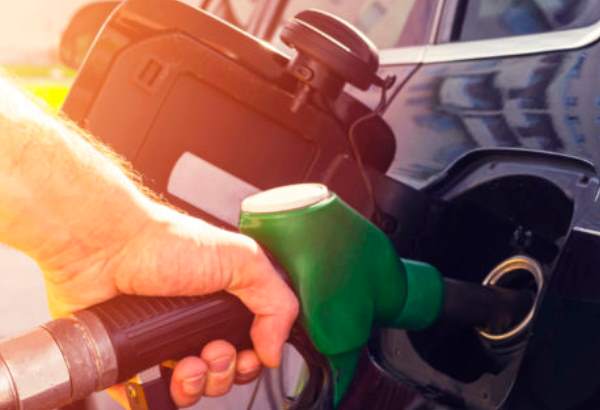 slovensko v naraste cien pohonnych latok prekonava okolite krajiny za tri tyzdne zdrazel benzin o takmer 8 centov