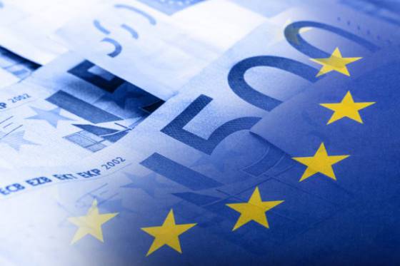 Europarlament chce v spoločnom rozpočte aj príjmy z nových daní, príspevky krajín by sa znížili