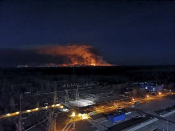 pri jadrovej elektrarni cernobyl vycinaju nove lesne poziare zvysena radiacia udajne nehrozi foto