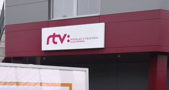 RTVS odmieta Blahove tvrdenia, že v reláciách šíri klamstvá. Stojí si aj za svojimi moderátormi