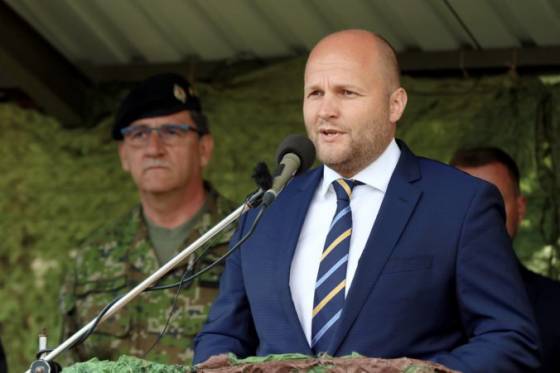Žiadne rozhodnutie o rozmiestnení zahraničnej armády na Slovensku zatiaľ nebolo prijaté, potvrdilo ministerstvo