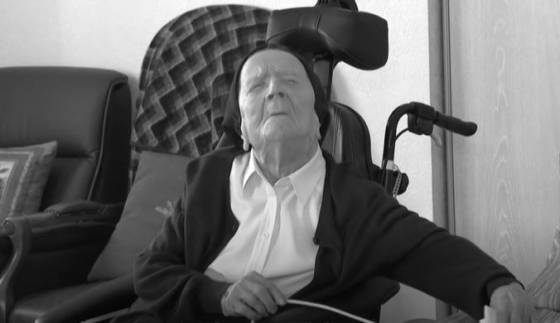 vo veku 118 rokov zomrela francuzska mniska lucile randon ktora bola najstarsim clovekom na svete video