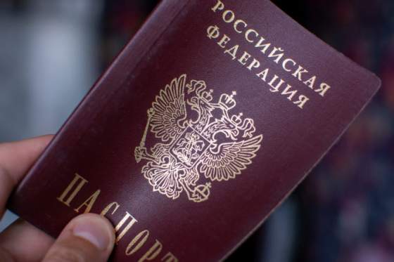 votrelci objavili novy sposob ako stimulovat ukrajincov na docasne okupovanych uzemiach na prijatie ruskych pasov