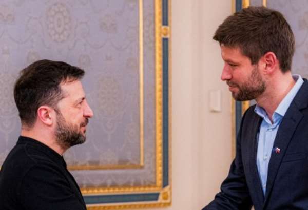 Dvere v Kyjeve sú otvorené. Robert Fico tam môže ísť rokovať, vyhlásil Šimečka po stretnutí so Zelenským – FOTO 