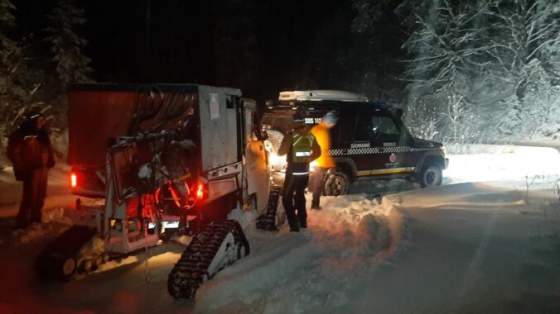 zachranna akcia v nocnych hodinach posledneho dna roka 2025 polska turistka zabludila na babej hore foto