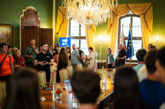 prezidentsky palac v roku 2025 otvoril svoje brany pre takmer 12 tisic navstevnikov z domova i zahranicia