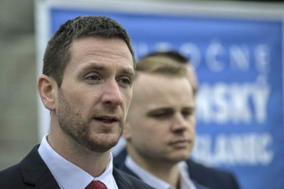 republika v prieskume skoncila za smerom matovicovcov a hlas predbehla s velkym naskokom