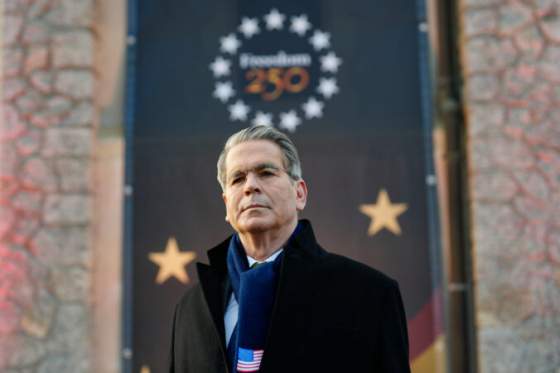 bolo by to velmi nerozumne varoval europske krajiny pred odvetnymi clami minister financii usa