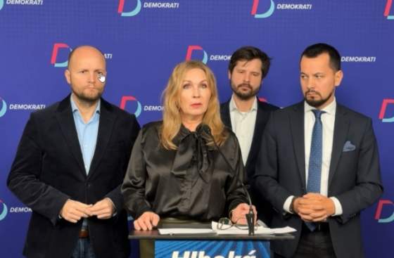 subova opisala raziu vo svojom byte politicke takmer vyvalili dvere zaistili jej telefon aj pocitac