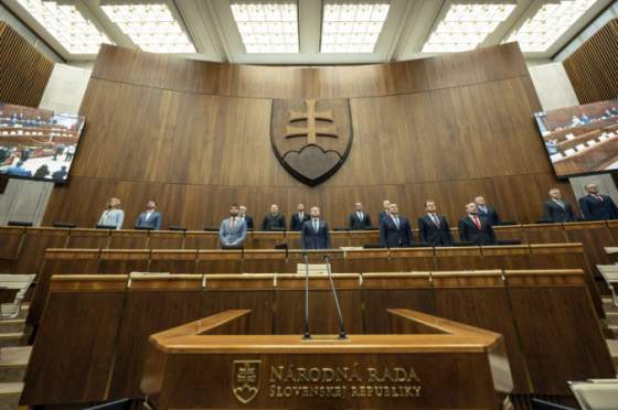 vlada schvalila narodnu protikorupcnu strategiu ma zvysit transparentnost a podporit eticke spravanie