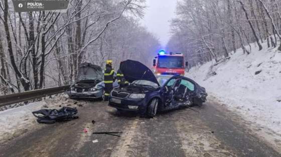 vazna dopravna nehoda na vychode slovenska medzi zranenymi je aj dieta foto