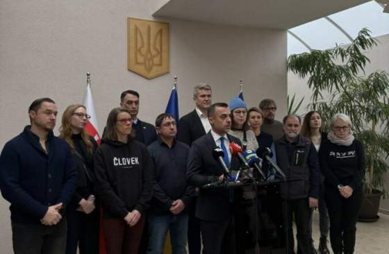 obcianske organizacie spolu s velvyslanectvom spustaju zbierku na energeticku pomoc teplo pre ukrajinu