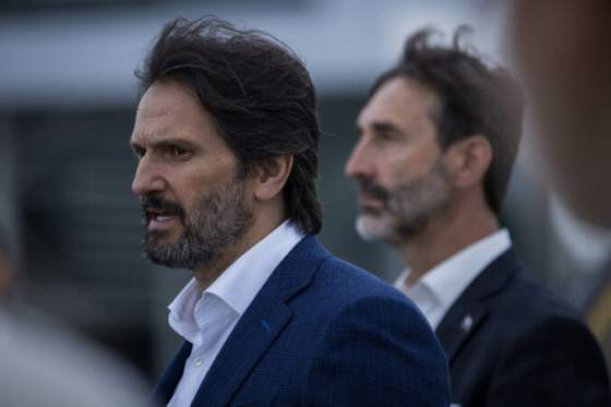 stat nestiha napor zaujemcov o obranne zlozky kalinak priznava ze bez rychlej legislativnej zmeny to nepojde