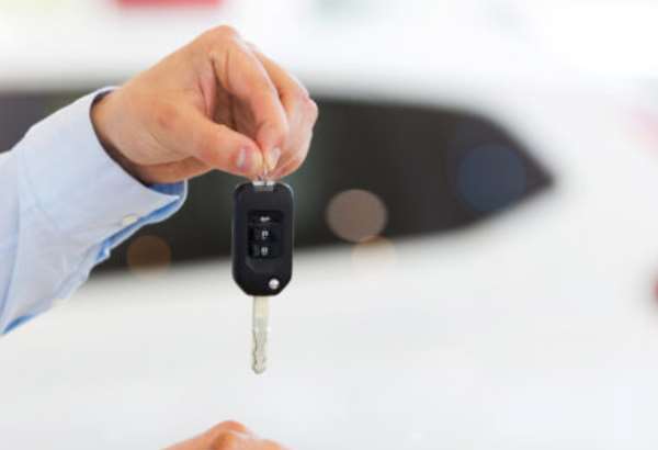 firmy cakaju velke zmeny pri autach odpocet dph sa znizi a pribudnu nove povinnosti