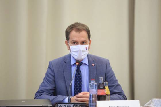 Matovič: Respirátory FFP2 sa na Slovensku budú do konca apríla predávať bez DPH