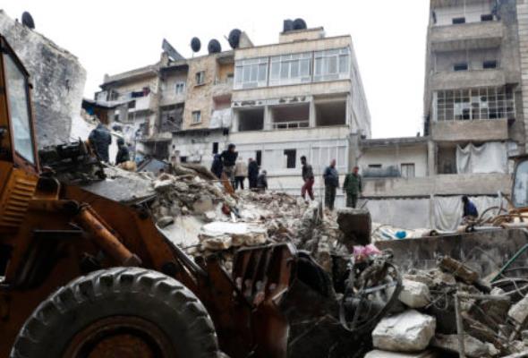 Mŕtvych po zemetrasení v Turecku a Sýrii je už viac ako 33-tisíc, okno na prežitie pod troskami sa rýchlo uzatvára (video+foto) 