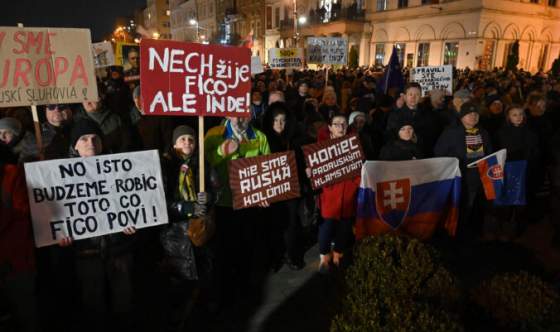 ucast a vyjadrenie nazoru na demonstraciach je legitimne hlavna tema protestov vsak podla ministra prace neexistuje