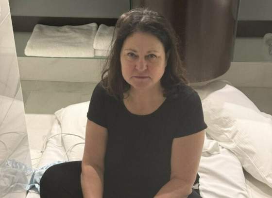 zacharovova sa vysmiala slovenskej diplomatke mathernovej za spanie na podlahe v kupelni pocas utoku na kyjev