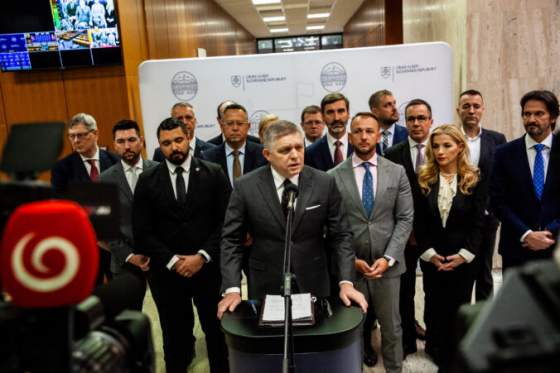 slovensko zaostava coraz viac v boji proti korupcii nas pocas ficovej vlady predbehla vacsina unie