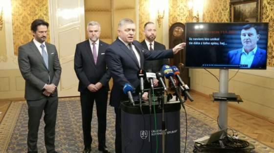 vlada nechce cakat na rozhodnutie ustavneho sudu fico hlada ine riesenie novely o kajucnikoch