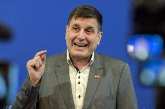 navsteva americkeho ministra vyvolala medzi poslancami spor ondrus hovori o partnerstve namiesto spojenectva