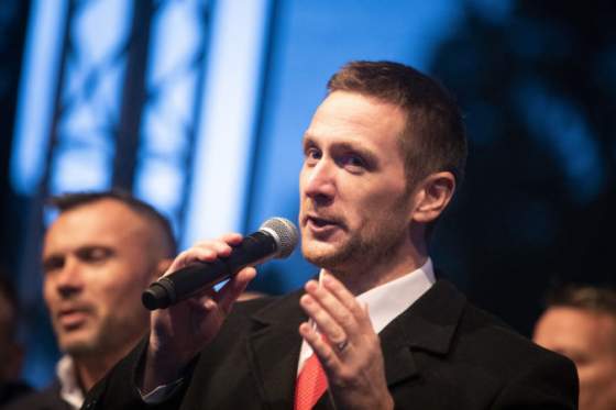 republika by v buducej vlade chcela silove zlozky uhrik z ministerstiev spomenul obranu aj vnutro