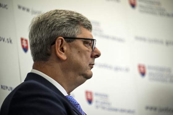 susko odmieta ze by zakony sili na mieru brhelovi opozicia hovori o opaku