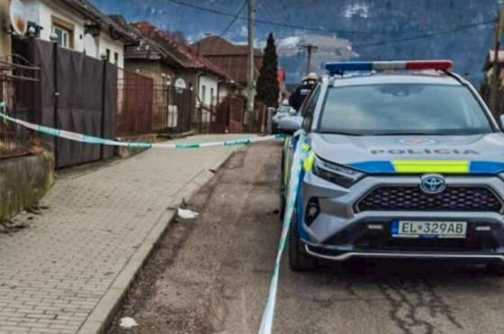 po utoku nozom na zenu v helcmanovciach obvinila policia 45 rocneho muza z pokusu o vrazdu