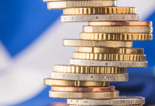 z najvacsieho hriesnika eurozony sa stala rozpoctovo zodpovednejsia krajina je grecka cesta skutocnym strasiakom pre slovensko