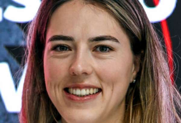 cesta do talianska trvalo nekonecne dlho vlhova sa v kolone stretla s fialkovou podrzi liptacku koleno