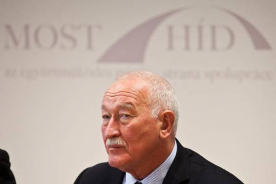 Aktualizované: Šebej z Mosta-Híd sa vzdal mandátu poslanca, verejnosť ho vnímala ako súčasť „Žitňanskej krídla“