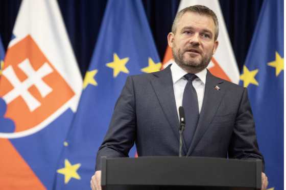 koronavirus je na slovensku premier ohlasil prvy potvrdeny pripad