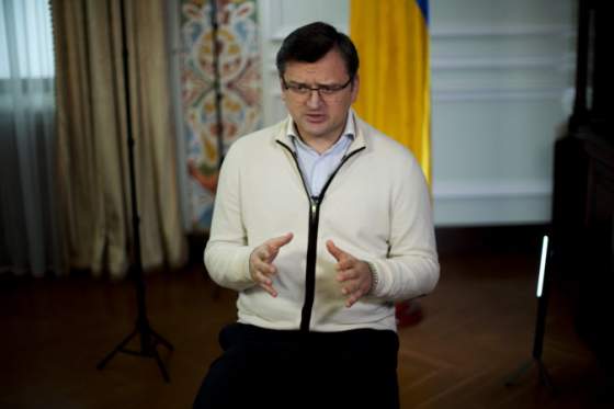 kuleba kritizuje papeza a pomalu vojensku pomoc ukrajine prehovoril aj o ulohe ciny