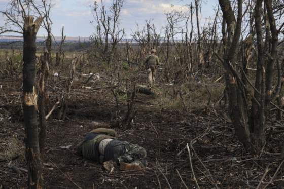 ruska armada prisla uz o viac ako 422 tisic vojakov hlasia ukrajinci najnovsie straty