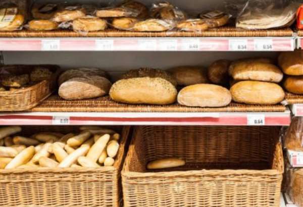 chlieb podla pekarov zrejme zdrazie slovensko doplaca na chybnu politiku hegerovej vlady