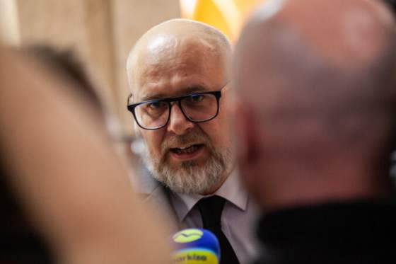 michal kalinak bude novym statnym tajomnikom ministerstva vnutra na rezorte investicii ho nahradi salitros