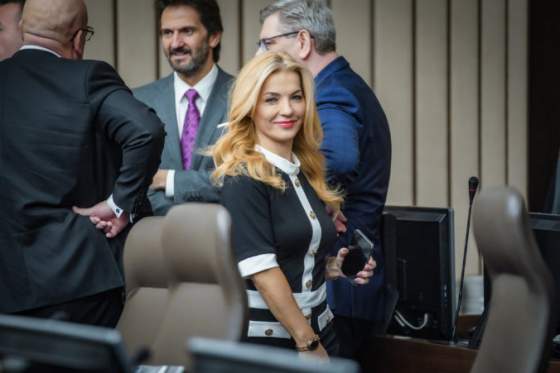 ministerstvo kultury brani vydavky na ceremoniali v trencine opozicia podla neho skresluje realitu