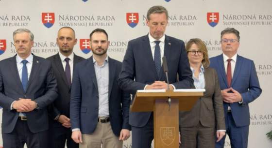 kdh v otvorenom liste pellegrinimu kritizuje stav parlamentu ak sa situacia nezmeni chce odvolat rasiho