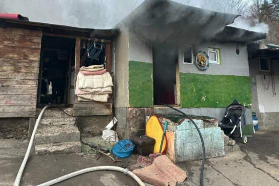 v bardejovskej mestskej casti dlha luka vypukol poziar evakuovat museli vyse 30 ludi