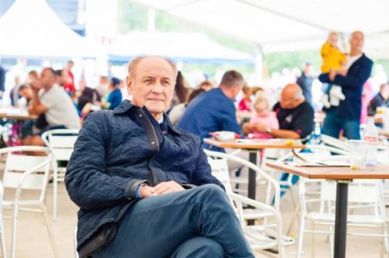primator ruzomberka combor sa brani v pripade sporneho ocenenia historika frantiska vnuka