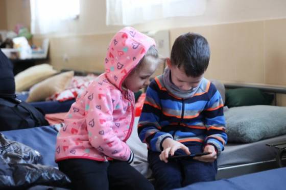 z domovov pred vojnou usli takmer dve tretiny ukrajinskych deti konstatoval unicef