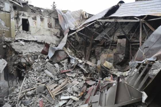 separatisti chceli vydymit ukrajincov z oceliarne ale pouzitie chemickych zbrani popreli