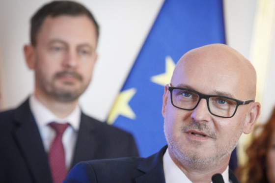 strana sloboda a solidarita vyzyva hegera aby sa postavil za demokraticke hodnoty a dodrziavanie ludskych prav