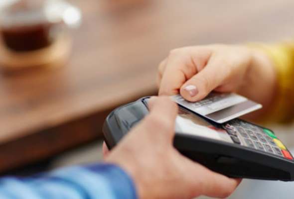 penazenku vystriedal smartfon oblubenost platby mobilom rastie