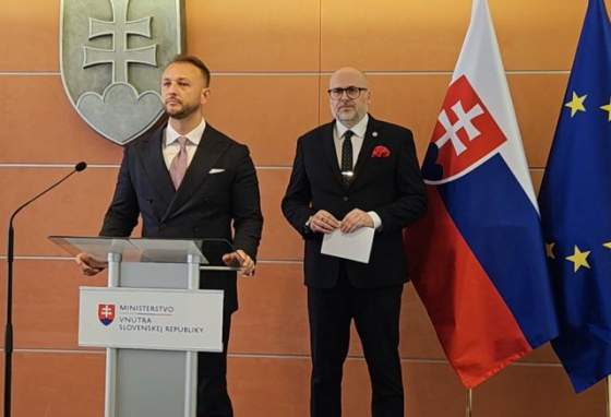 minister sutaj estok chce pomoct samospravy primatorov a starostov sa bude pytat pat otazok video