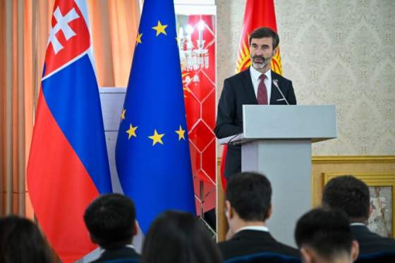 kirgizsko je branou do strednej azie slovenska delegacia na cele s blanarom rokuje o investiciach aj vyvoze foto