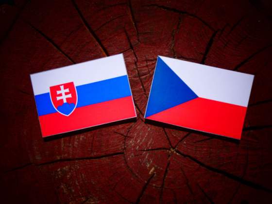 slovaci a cesi si zostavaju blizki iba dve percenta z nich nas povazuju za protivnika