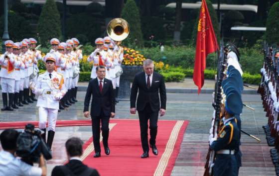 fico vidi potencial v spolupraci s vietnamom rozvijat by mohli oblast energetiky aj zbrojarstva